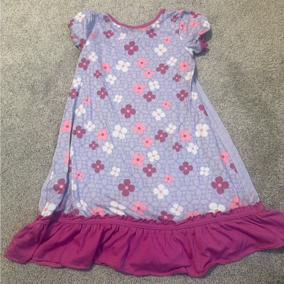 Girls Sofia the First Disney store night gown - Picture 4 of 5